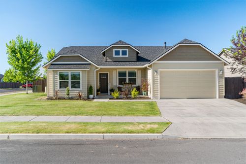 2481 Nw Greenwood Ave, Redmond, OR, 97756-8980 | Card Image