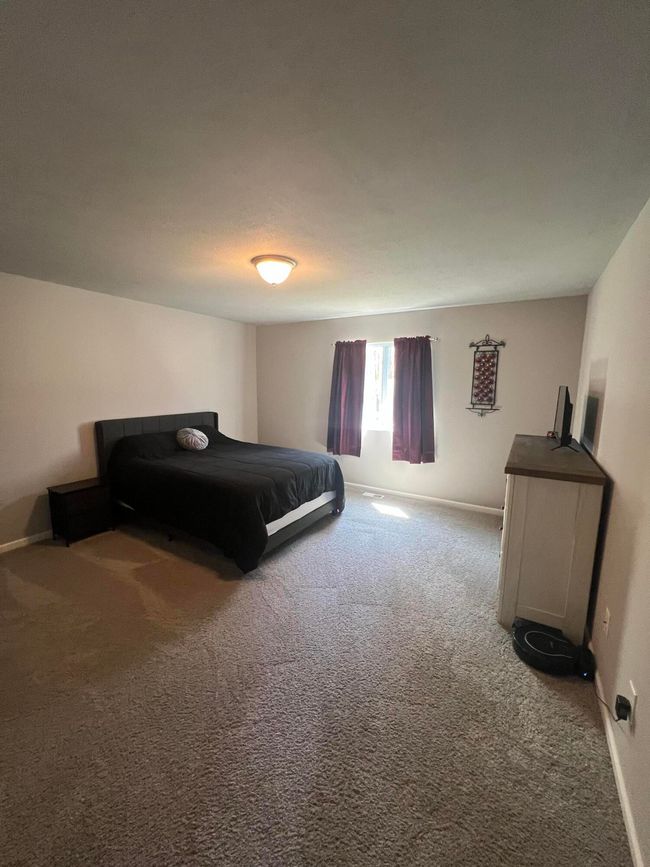 336 Lotz Ct, House other with 3 bedrooms, 2 bathrooms and null parking in Wayland MI | Image 6