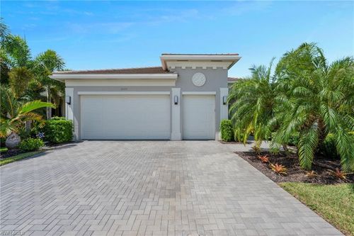 16038 Liguria Pl, BONITA SPRINGS, FL, 34135-8943 | Card Image