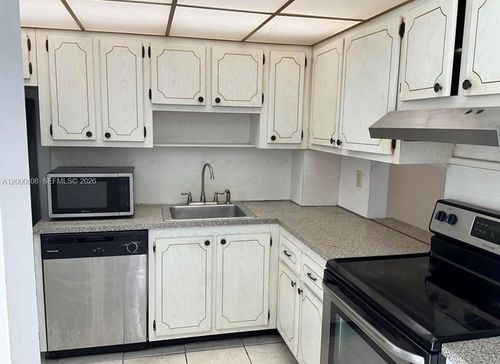 apt-205-101 Berkley Rd, Hollywood, FL, 33024-1124 | Card Image