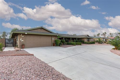 3371 W Mardon Ave, Las Vegas, NV, 89139-5963 | Card Image