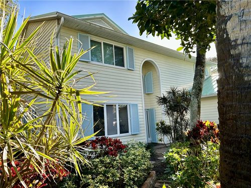 1905 W Barefoot Pl, Vero Beach, FL, 32963-4549 | Card Image