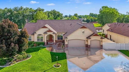 4243 E Switzer Way, Nampa, ID, 83686-3013 | Card Image