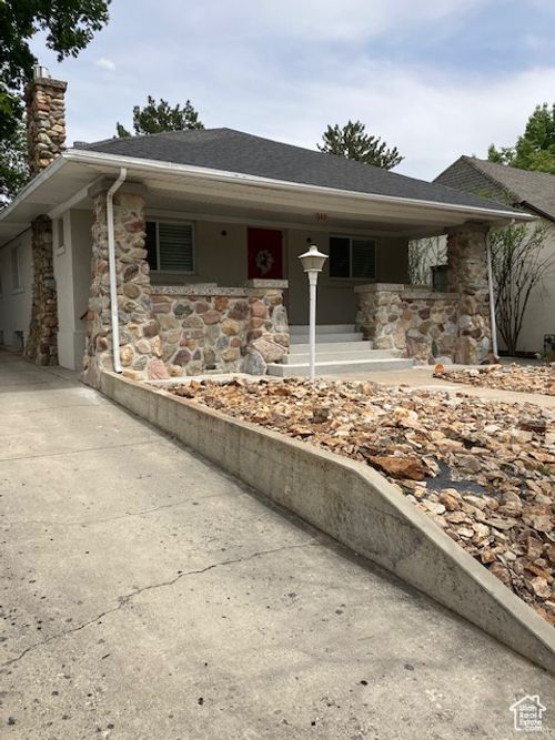 653 S 1300 E, Salt Lake City, UT, 84102-3206 | Card Image