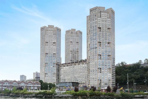 apt-25a-7004 Kennedy Blvd E, Guttenberg, NJ, 07093-5025 | Card Image