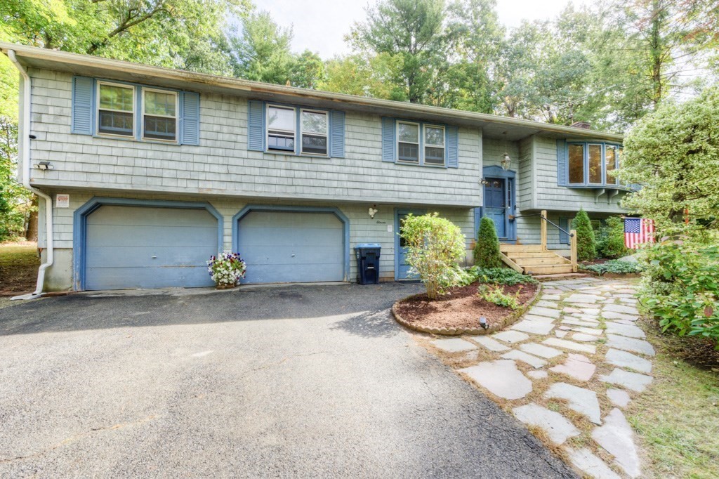Browning Rd, Shrewsbury, MA 01545