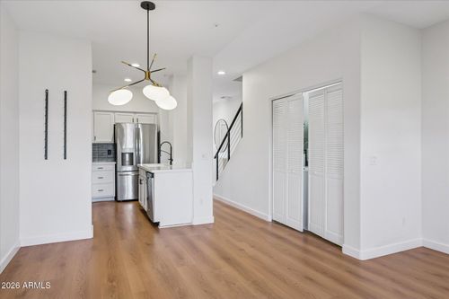 152-525 N Miller Rd, Scottsdale, AZ, 85257-4620 | Card Image