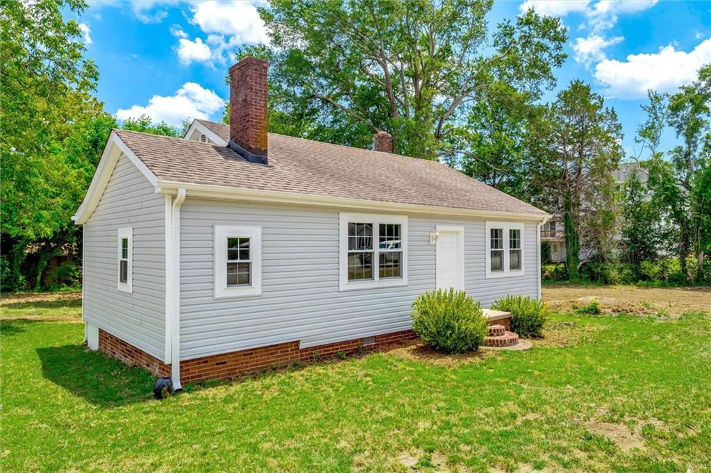 Pelzer Hwy, Easley, SC 29642