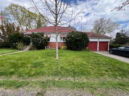47 Grenview Boulevard, Etobicoke, ON, M8Y3R9 | Card Image