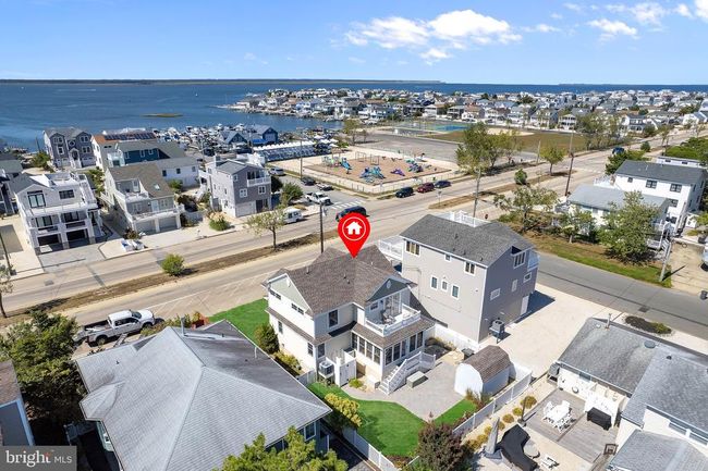106 S Barnegat Ave, House other with 5 bedrooms, 2 bathrooms and null parking in Surf City NJ | Image 48