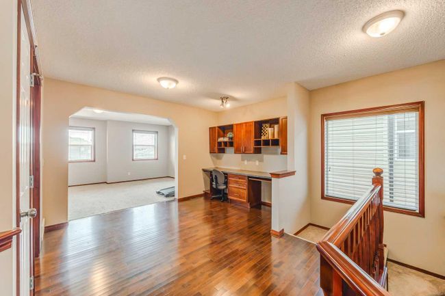 10 Kincora Heights Nw, Home with 4 bedrooms, 3 bathrooms and 4 parking in Calgary AB | Image 15
