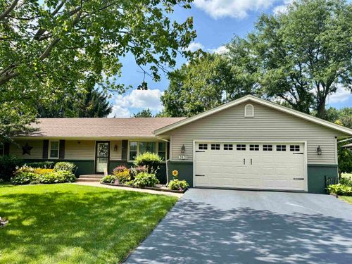 3626 Gnarl Tree Ln, Cherry Valley, IL, 61016-9676 | Card Image