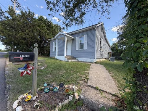 100 Mulberry Street, Foristell, MO, 63348 | Card Image