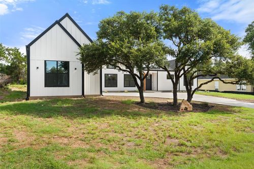 43 War Bonnet, Wimberley, TX, 78676-2147 | Card Image