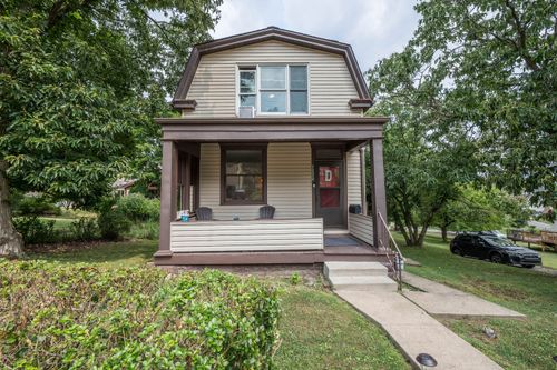 3220 Mcroberts Rd, Castle Shannon, PA, 15234-2753 | Card Image