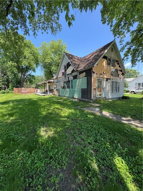 919 N Logan St, Lincoln, IL, 62656-1744 | Card Image