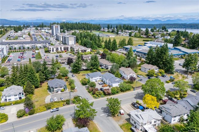 1 - 768 Robron Rd, Townhouse with 3 bedrooms, 2 bathrooms and 14 parking in Campbell River BC | Image 44