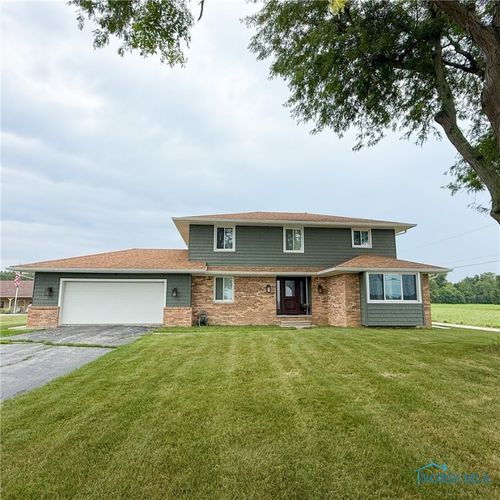 5555 Brown Rd, Oregon, OH, 43616-5853 | Card Image