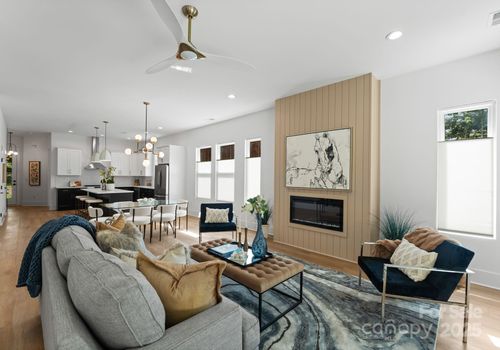 2004 St John St, Charlotte, NC, 28216-4853 | Card Image