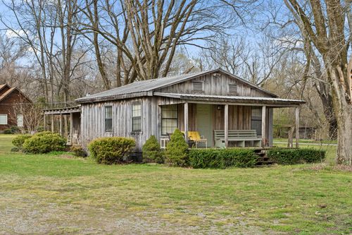35 Airport Ln, Stewart, TN, 37175-7414 | Card Image