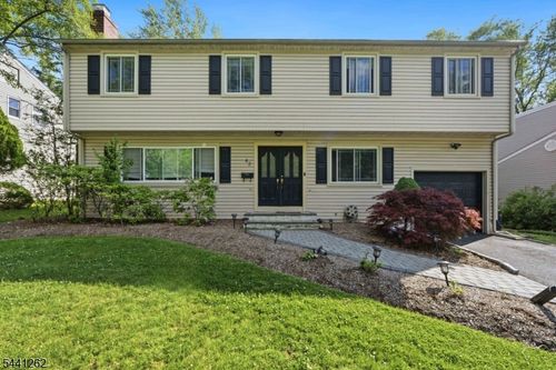 42 Brandon Ave, Livingston, NJ, 07039-1331 | Card Image