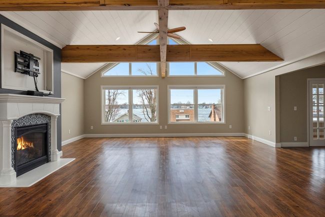 860 E Northshore Dr, House other with 4 bedrooms, 2 bathrooms and null parking in Syracuse IN | Image 5