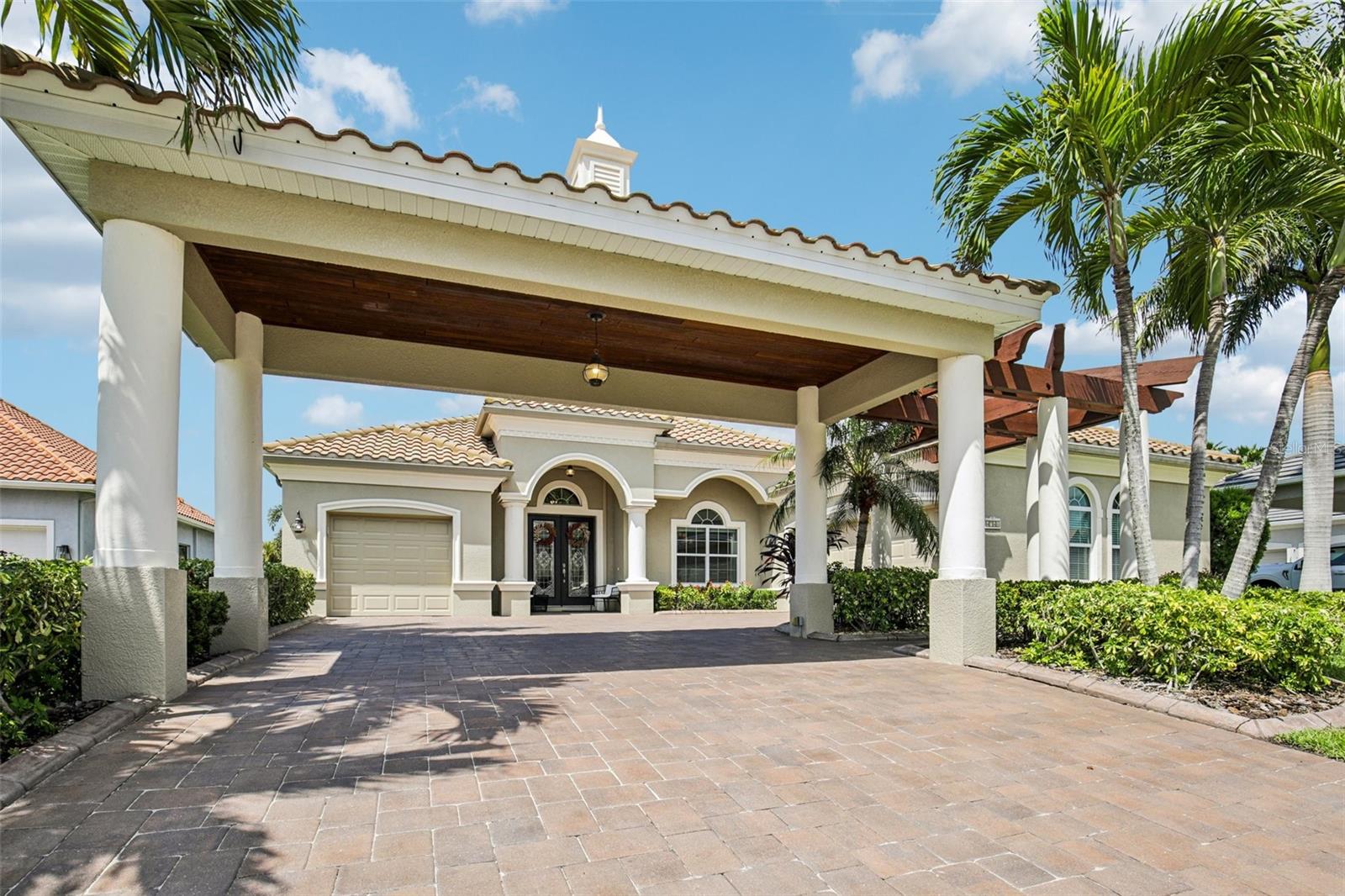 Residential in BRADENTON