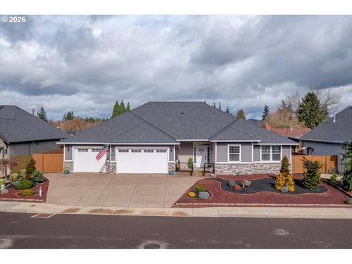 680 Nw 11th Ave, Canby, OR, 97013-3382 | Card Image