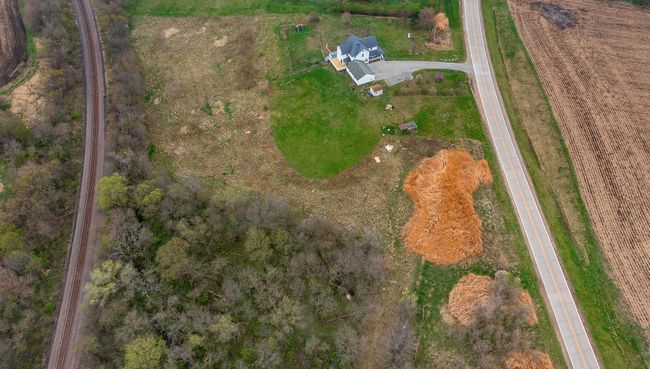 5825 G24 Hwy, Home with 7 bedrooms, 4 bathrooms and null parking in Carlisle IA | Image 29