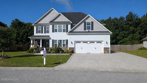829 Solomon Dr, Jacksonville, NC, 28546-8454 | Card Image