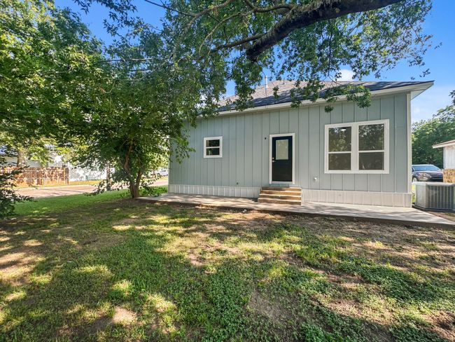 609 North Ave, House other with 3 bedrooms, 2 bathrooms and null parking in Whitesboro TX | Image 5