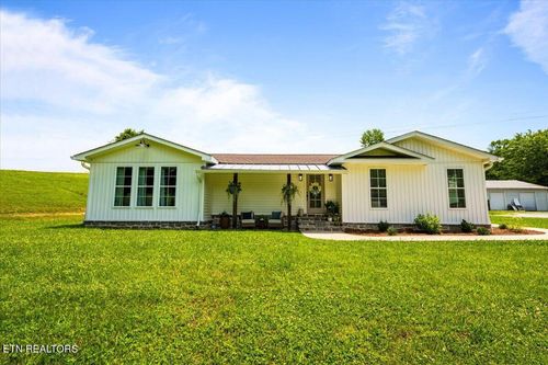 211 Pump Hollow Rd, Speedwell, TN, 37870-7343 | Card Image