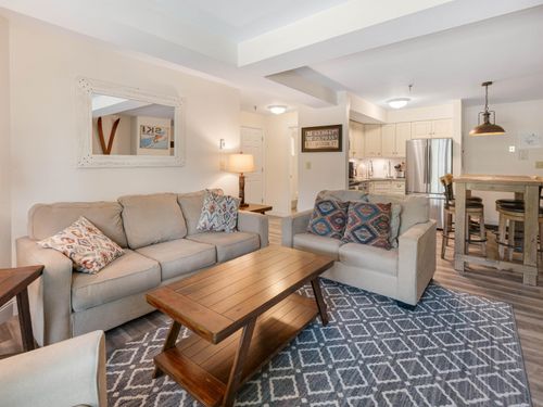 3c15-133 East Mountain Road, Killington, VT, 05751 | Card Image