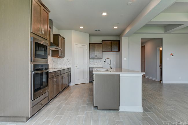 12836 Red Apple Rd., House other with 3 bedrooms, 3 bathrooms and null parking in Schertz TX | Image 12