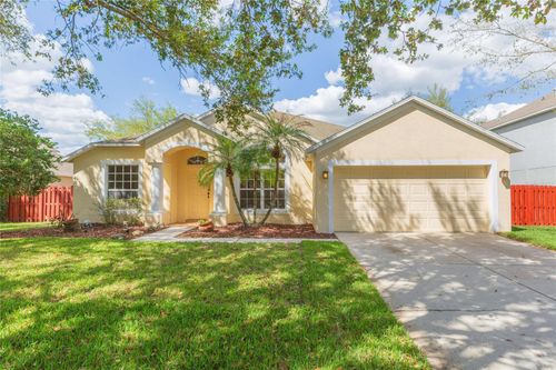 304 Apache Ln, Seffner, FL, 33584-4744 | Card Image