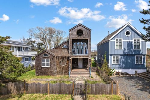 201 Lighthouse Rd, Cape May Point, NJ, 08212-3067 | Card Image