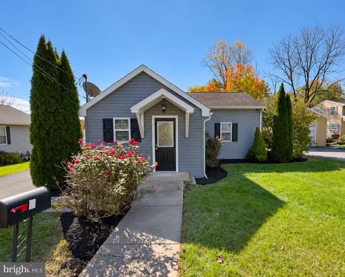 13 Alsace Ave, Temple, PA, 19560-9521 | Card Image