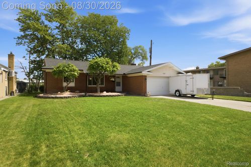 618 N Inkster Rd, Dearborn Heights, MI, 48127-3673 | Card Image