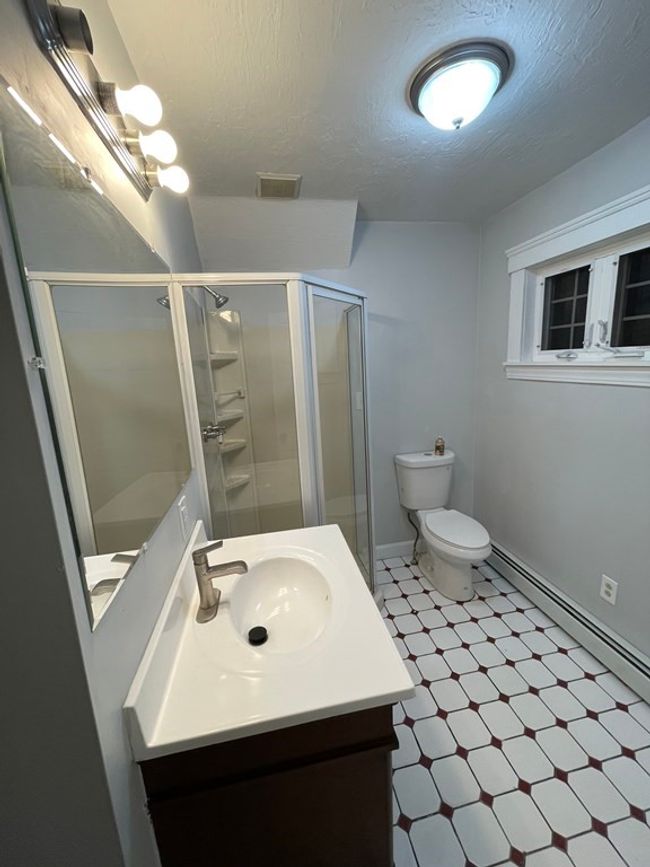 24 Passway Three, House other with 3 bedrooms, 2 bathrooms and 3 parking in Worcester MA | Image 8