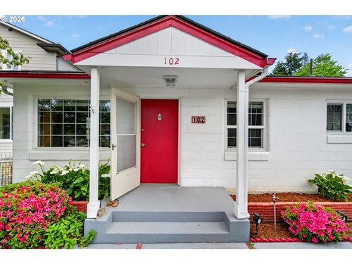 102 Nelson Ave, Kelso, WA, 98626-4005 | Card Image