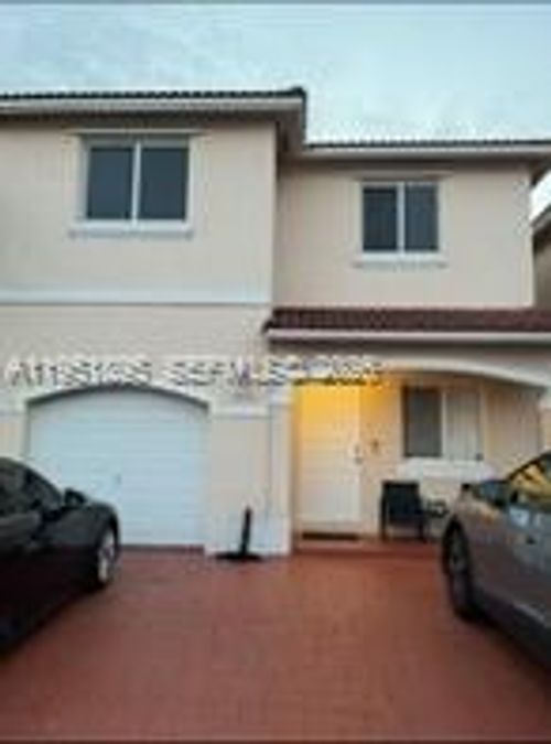 5932-5932 Sw 162nd Ct, Miami, FL, 33193-5671 | Card Image