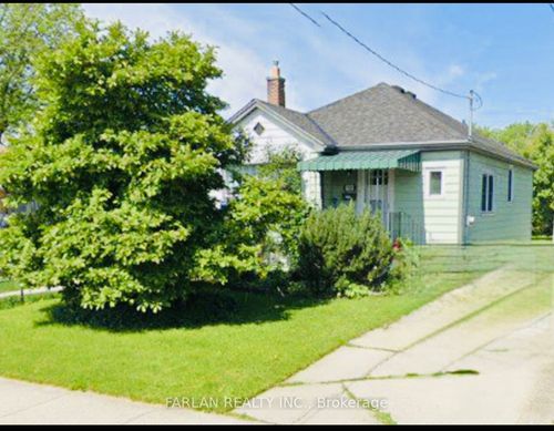 main-158 E 24th St, Hamilton, ON, L8V2Y3 | Card Image