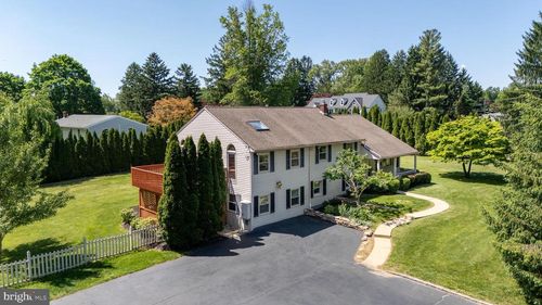 1434 Sugartown Rd, BERWYN, PA, 19312-1821 | Card Image