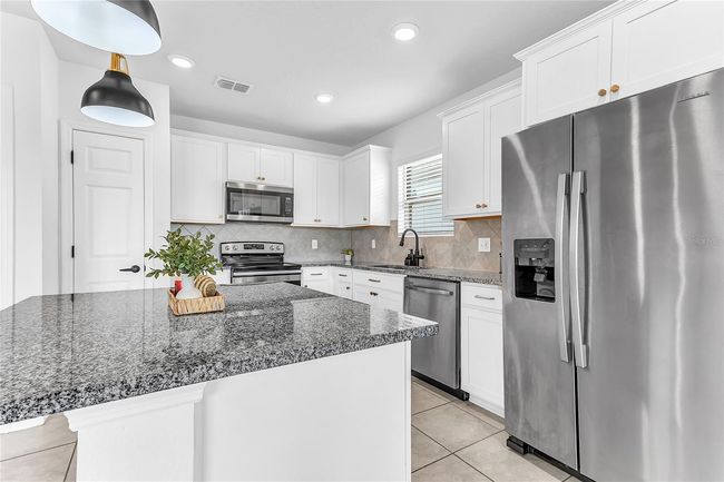 747 Citrus Isle Dr, House other with 3 bedrooms, 2 bathrooms and null parking in DAVENPORT FL | Image 25