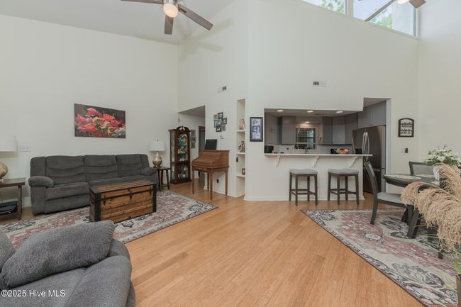 UNIT-406 - 732 Azalea Dr, Condo with 2 bedrooms, 2 bathrooms and null parking in Hampstead NC | Image 5