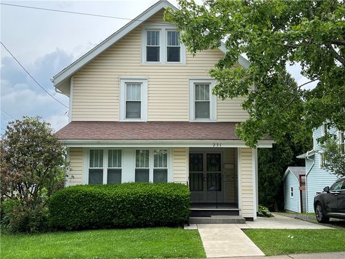 231 Center St, Slippery Rock, PA, 16057-1202 | Card Image