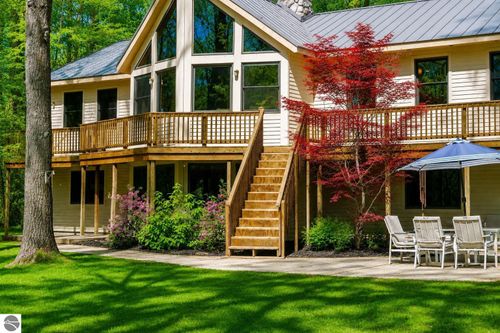 125 Dubonnet Trl, Interlochen, MI, 49643-9685 | Card Image