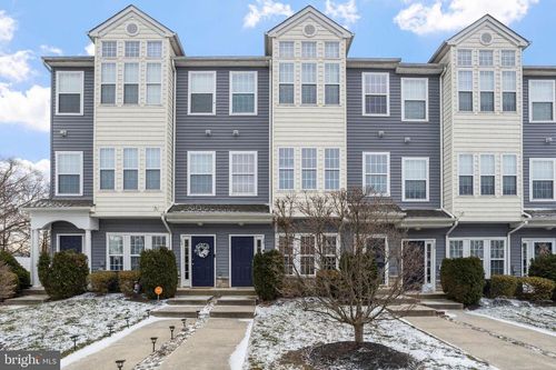 19 Fox Ct, Delran, NJ, 08075-1642 | Card Image