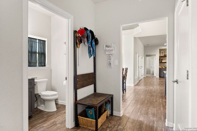 494 Flash Cir, Home with 4 bedrooms, 4 bathrooms and null parking in Luling TX | Image 12