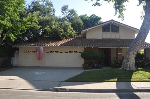1568 Covington Ave, Westlake Village, CA, 91361-1514 | Card Image
